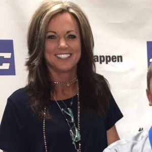 Meet your Posher, Tiffany